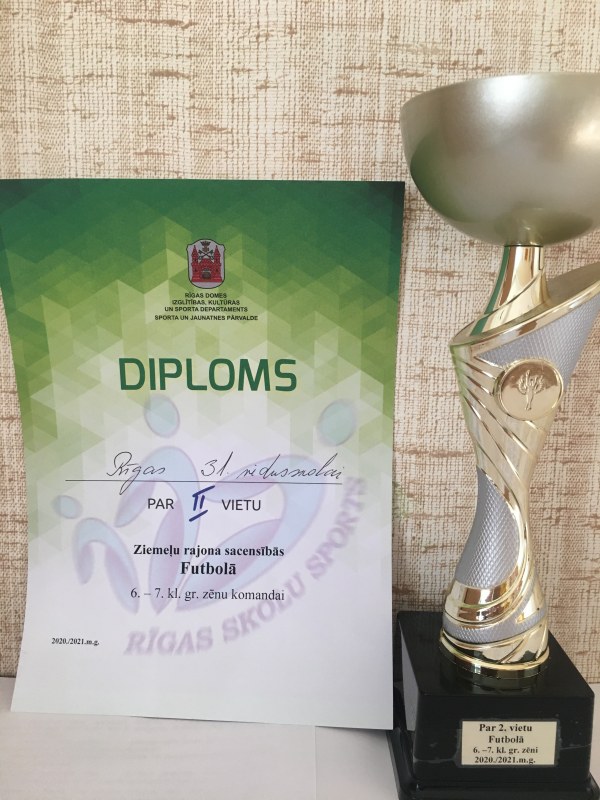 Jauna uzvara futbolā