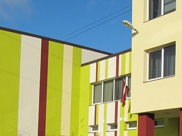 Nepiederošām personām ieeja skolā aizliegta